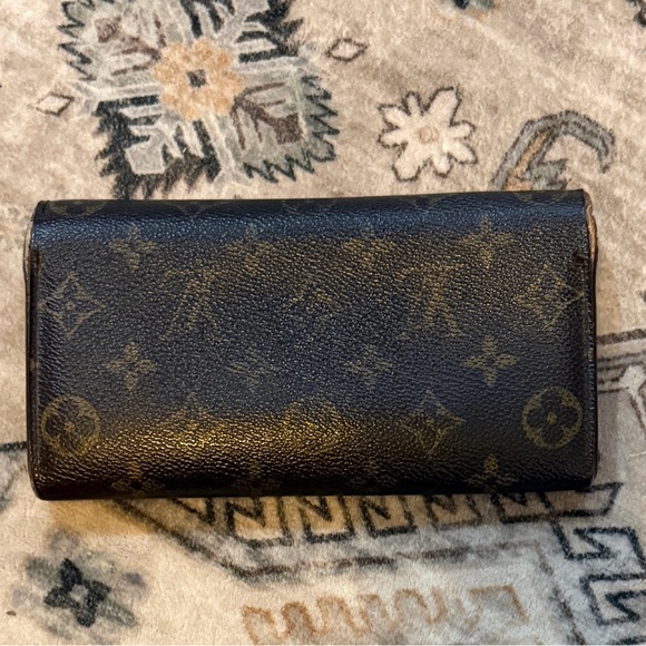 Louis Vuitton LV Monogram Coated Canvas Sarah Wallet - Classic Long Wallet - Picture 6 of 10